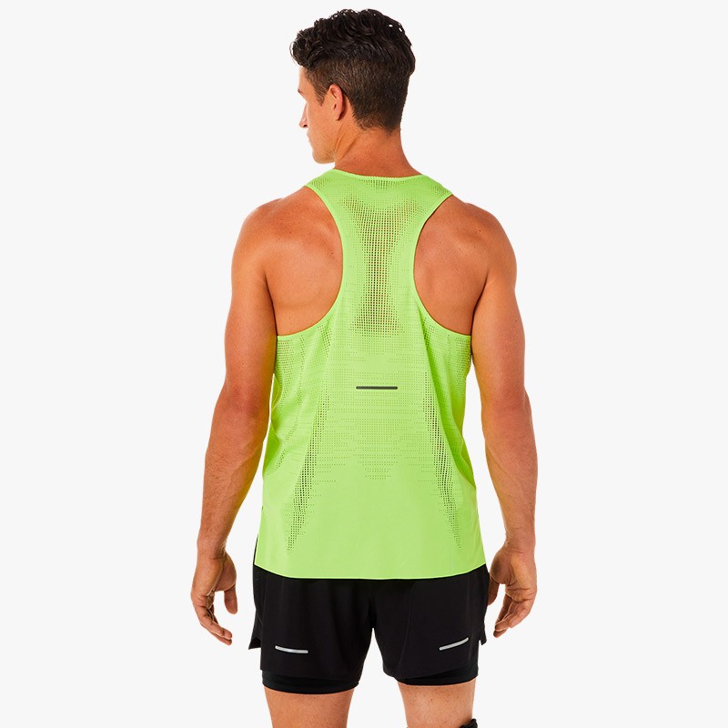 Camiseta tirantes 2025 asics hombre