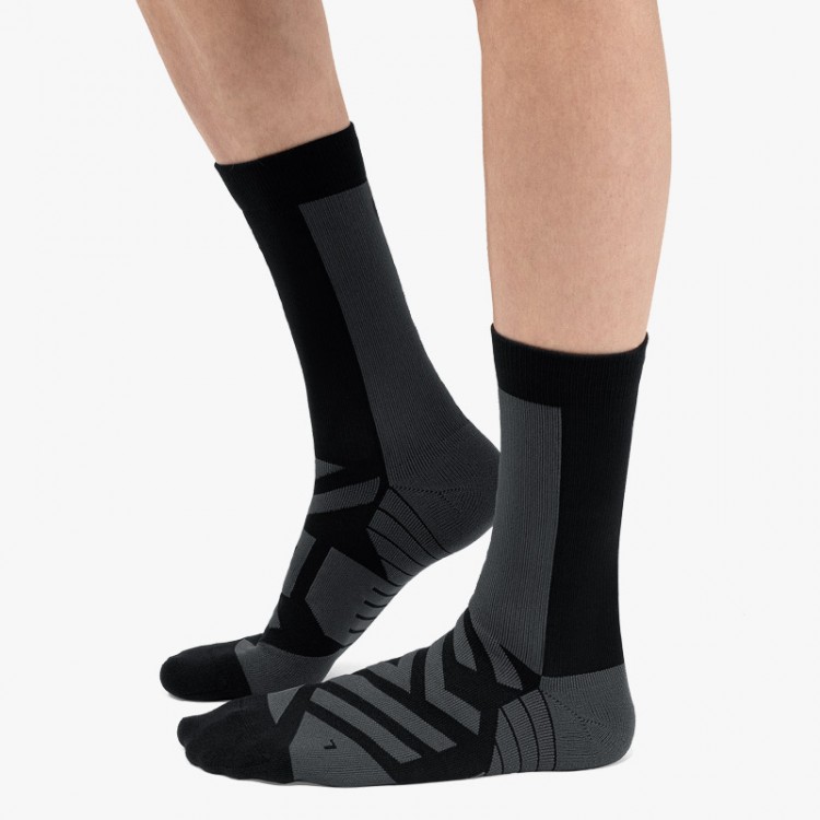 CALCETINES ON PERFORMANCE HIGH SOCK NEGRO