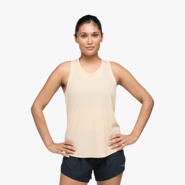 CAMISETA HOKA TANK AIROLITE W CANTELOUPE