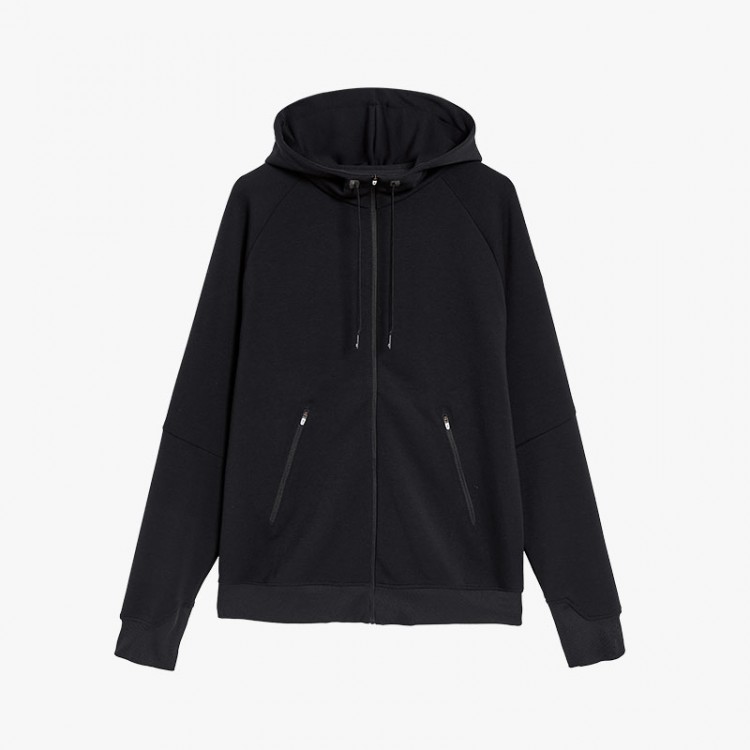 ZIPPED HOODIE ON BLACK