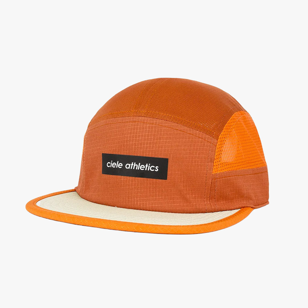 Gorra Ciele GoCap Field Iconic Bar Gingerbread/Sunset