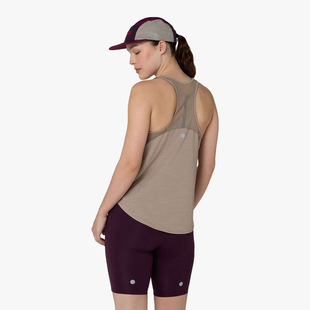 Camiseta Asics Road Tank W Greige