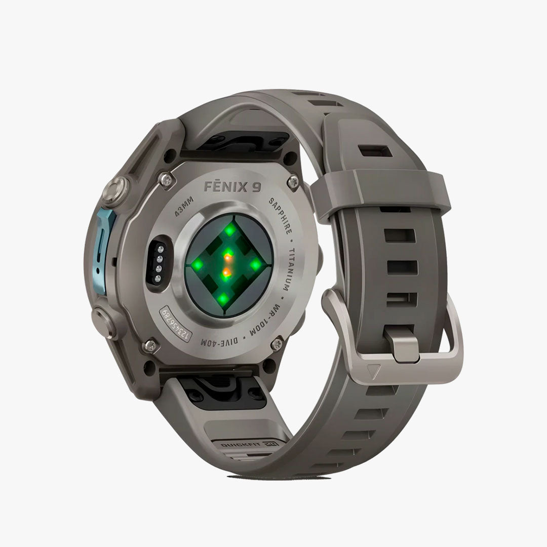 Garmin Fenix 9 43mm Titanio Fog Gray