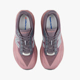 New Balance FuelCell Rebel v5 W Magnet/Pebble