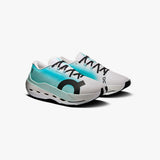 On Cloudboom Max White/Flurry
