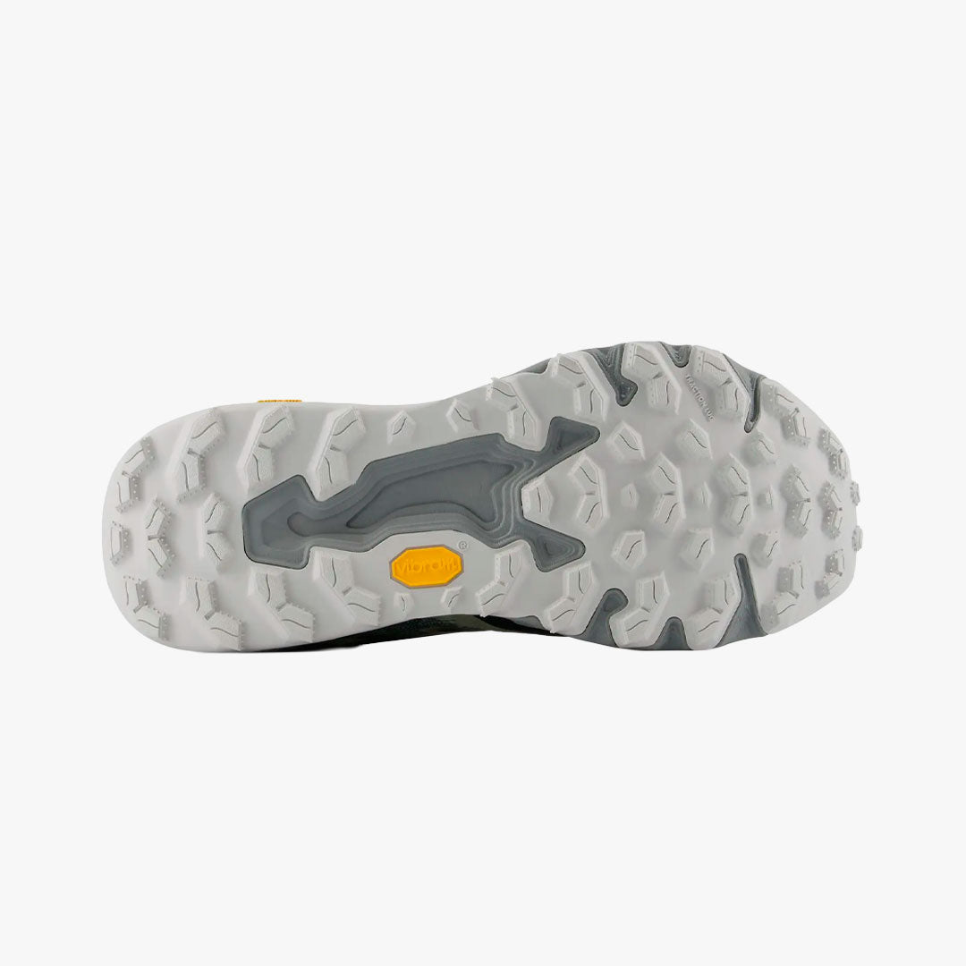 New Balance Hierro V9 Morel/Magnet