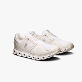 On Cloud 6 Wide White/White