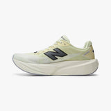 New Balance FuelCell Rebel v5 Pistacho Butter