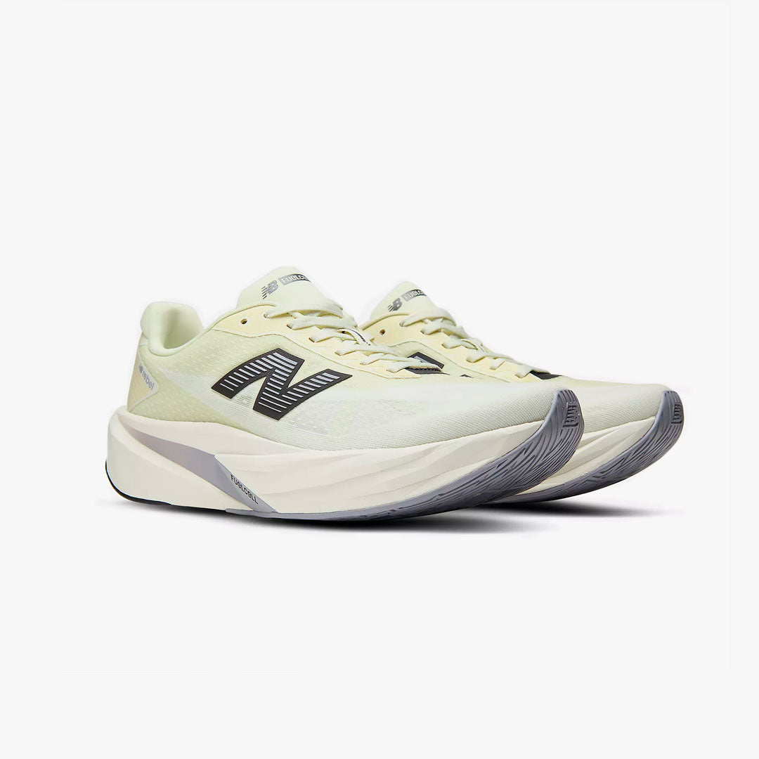 New Balance FuelCell Rebel v5 Pistacho Butter
