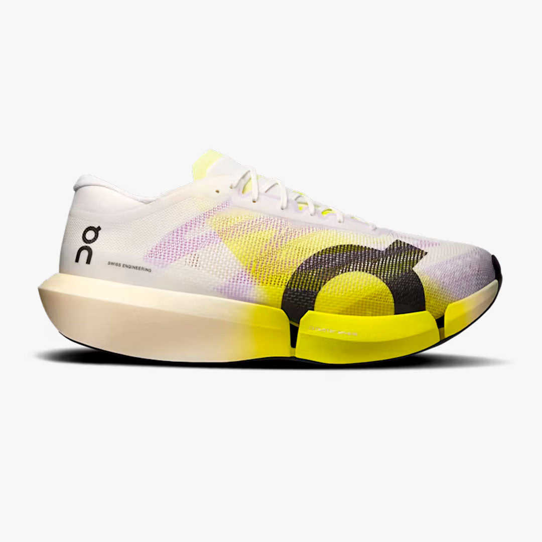 On Cloudbooom Strike 2 White/Lime