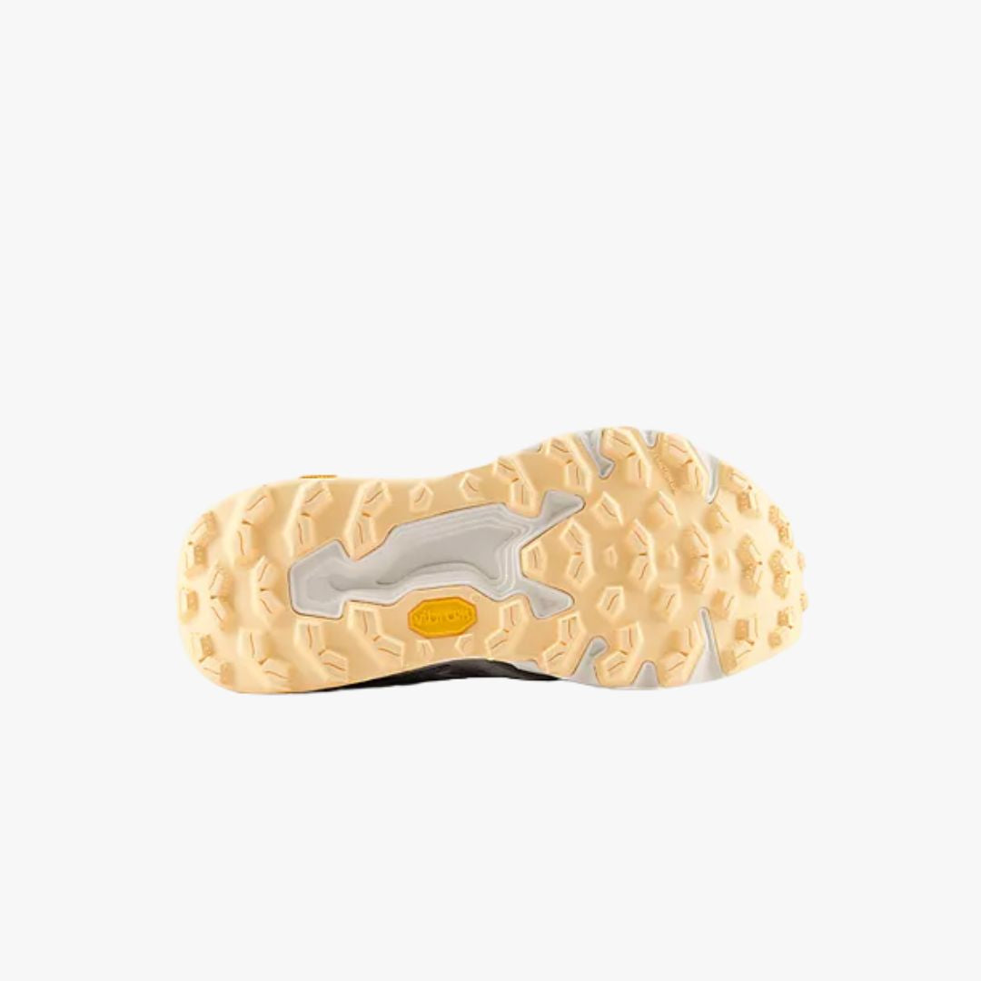 NEW BALANCE HIERRO V9 W SEA SALT/WHITE PEACH