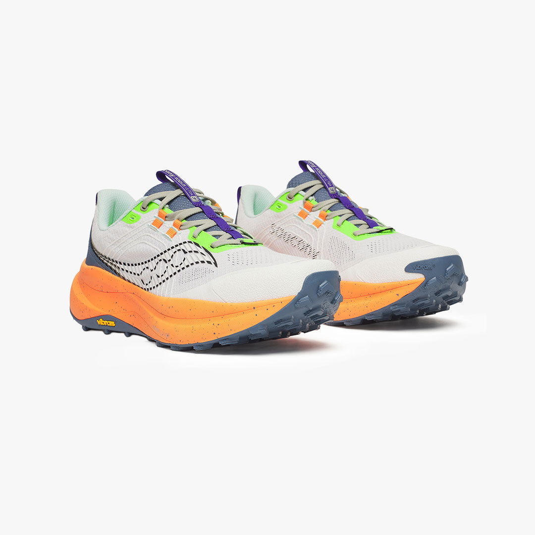 SAUCONY XODUS ULTRA 4 WHITE/TURMERIC