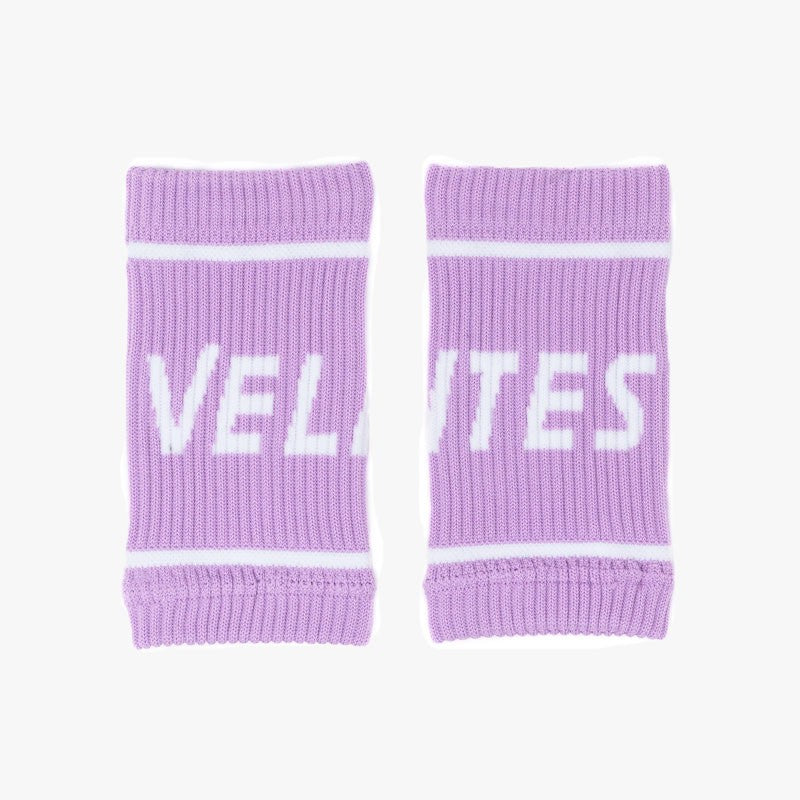 MUÑEQUERA DE TELA VELITES LILA