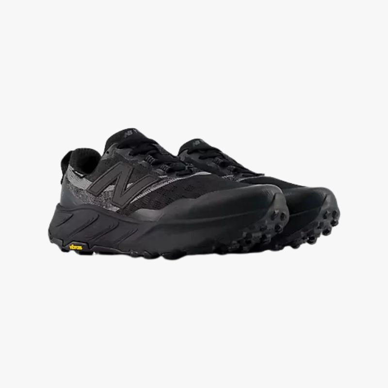 NEW BALANCE HIERRO V9 GORE-TEX BLACK/BLACK