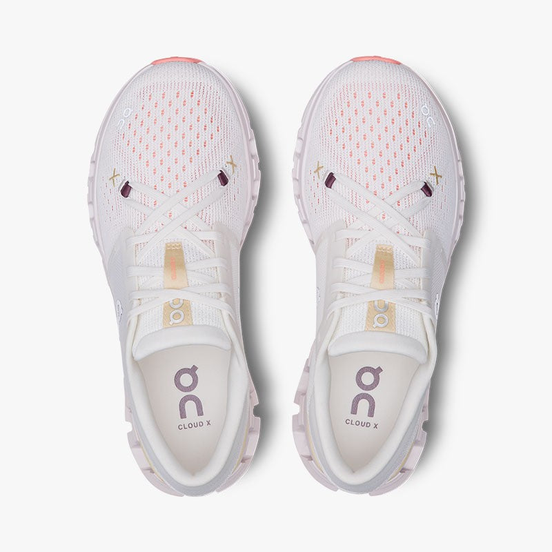 ON CLOUD X 4 W IVORY/SAND
