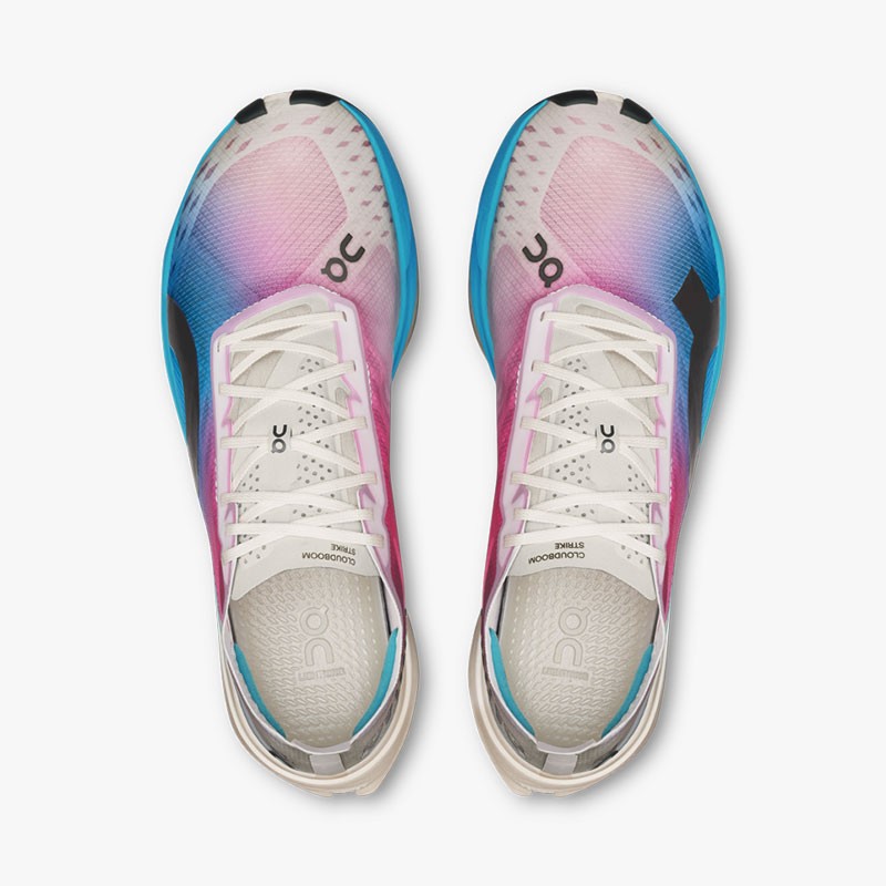 ON CLOUDBOOM STRIKE WHITE/HORIZON