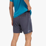 PANTALÓN HOKA GLIDE 7 SHORT 2IN1 GREY